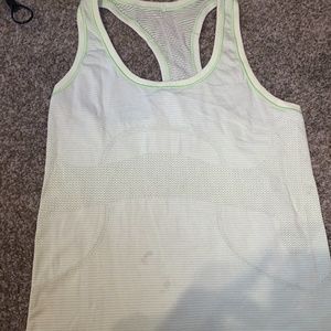 LULULEMON TANK TOP